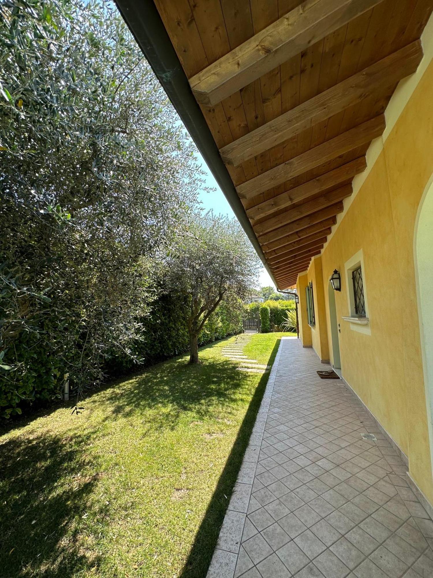 Villa Oliva 마네르바 델 가르다 외부 사진
